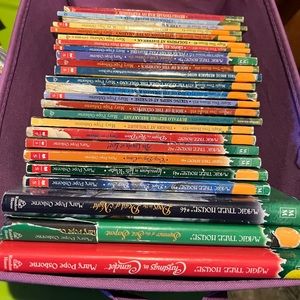 Mix of 25 Magic Tree House Book Bundle